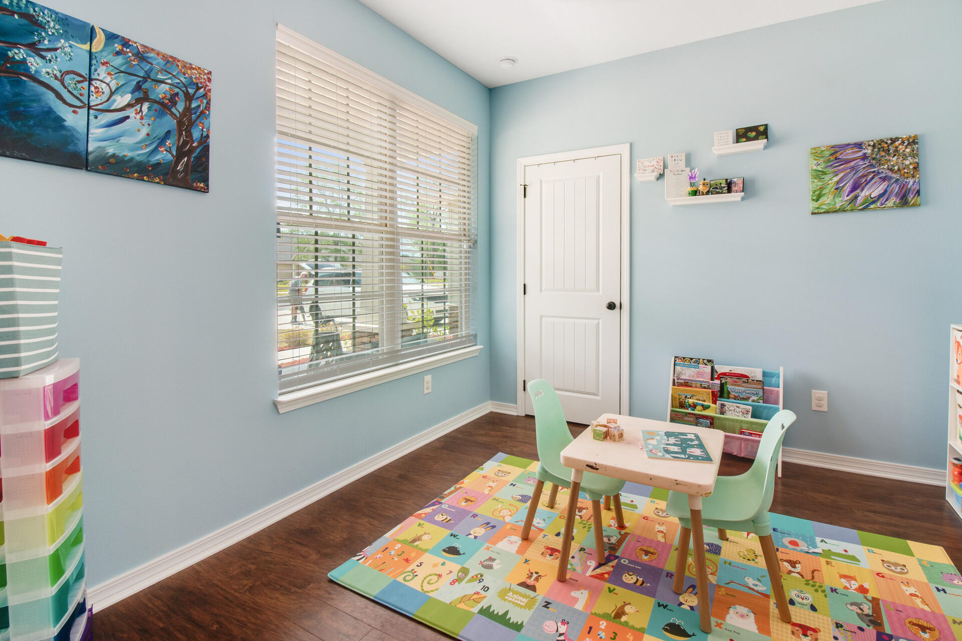 6212 Timberland Ridge Drive Crestview, FL 32539 - Photo 5 of 34 a bed sitting in a bedroom next to a window