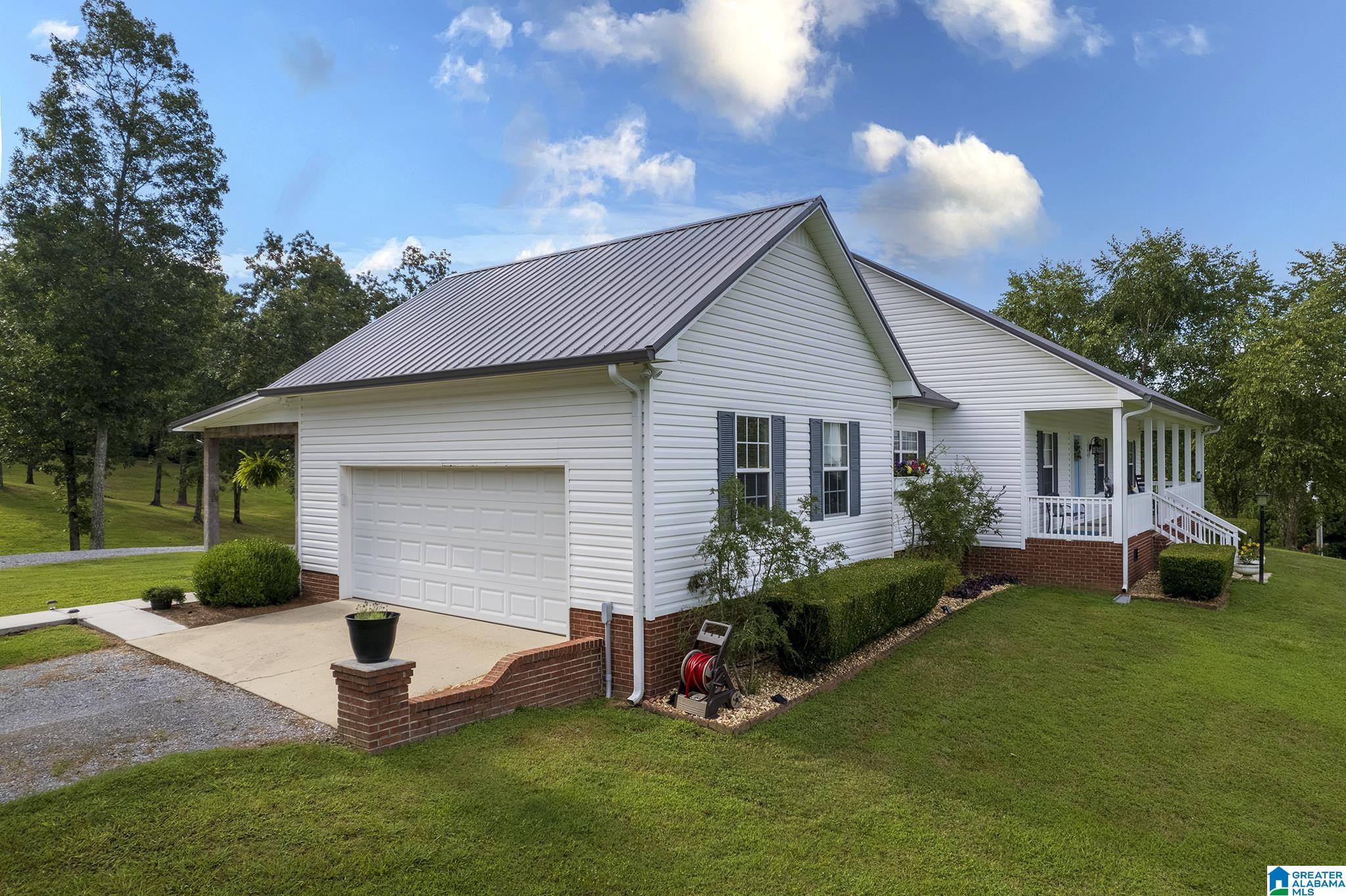 45 Rogers Road Oneonta, AL 35121 - Photo 2 of 50