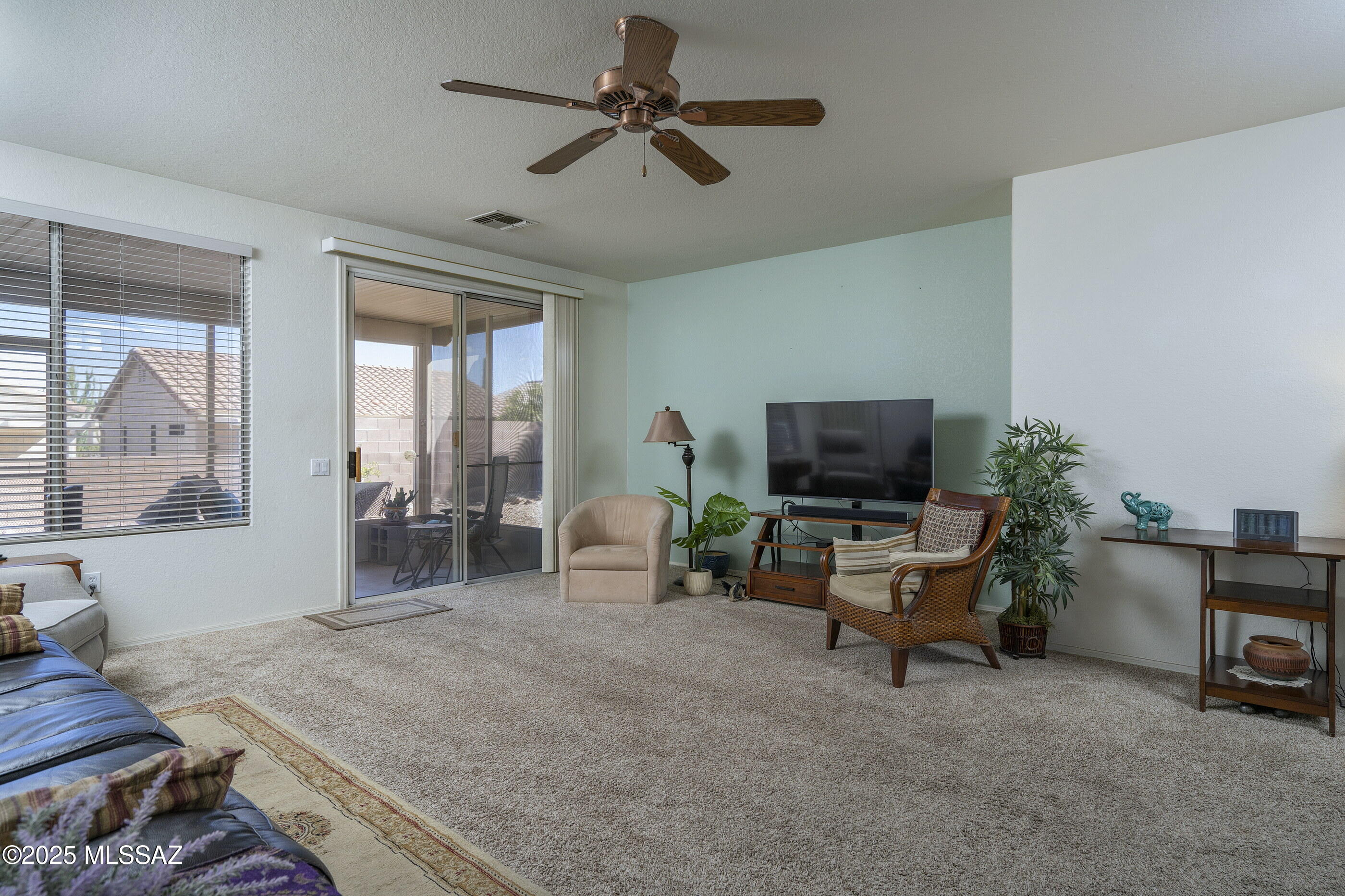 7626 West Amber Ridge Way Tucson, AZ 85743 - Photo 6 of 16