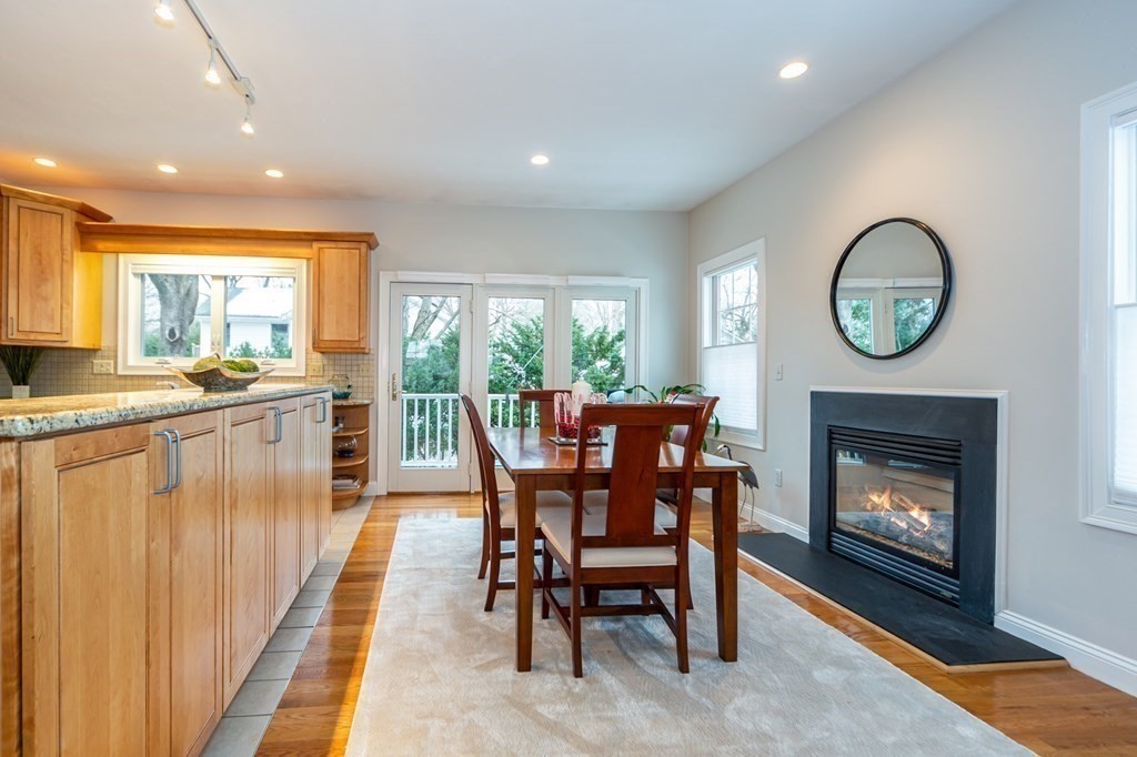 16 Richmond Road Natick, MA 01760 - Photo 8 of 28