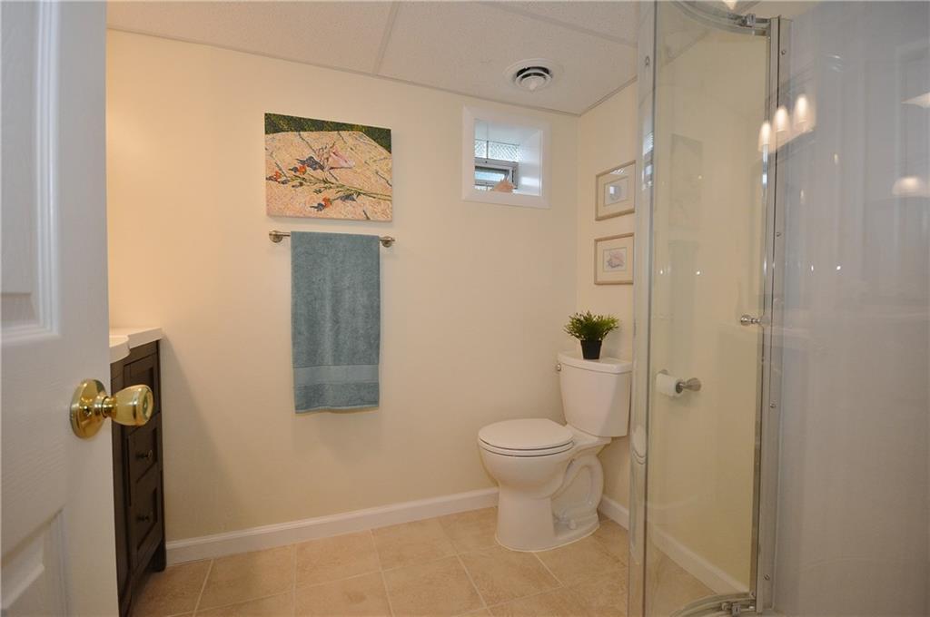 161 Limerick Road Wexford, PA 15090 - Photo 19 of 25 Basement Full Bath