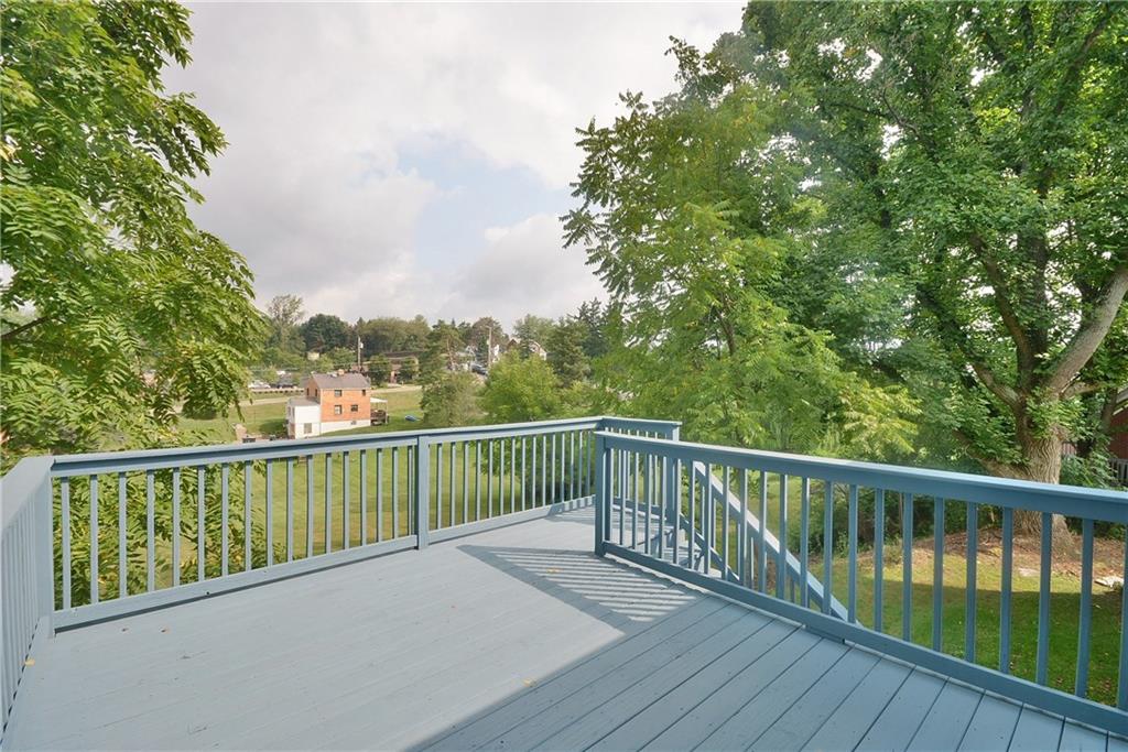 161 Limerick Road Wexford, PA 15090 - Photo 23 of 25 Deck