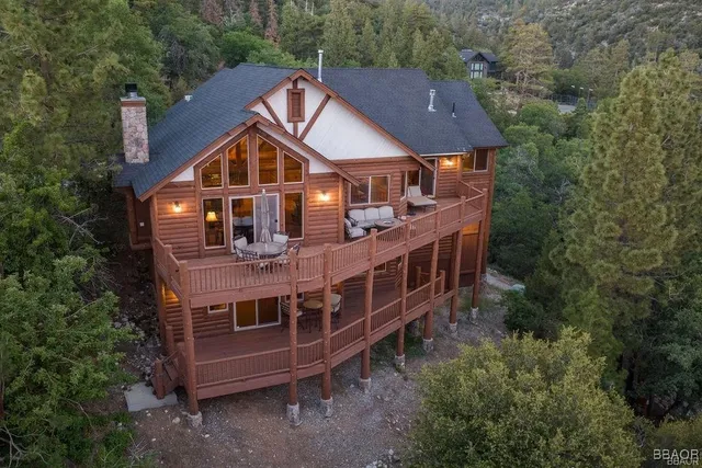 $1,449,900 | 39737 Pinon Court, Fawnskin, CA 92333