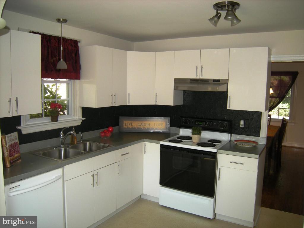 529 Pleasure Road Lancaster, PA 17601 - Photo 16 of 31 Gallery Image 16