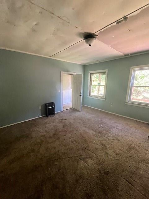 635 Rising Main Avenue Pittsburgh, PA 15212 - Photo 6 of 34 a view of an empty room with a window