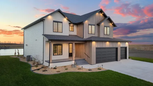 $1,424,900 | 8147 Memory Lane, Horace, ND 58047