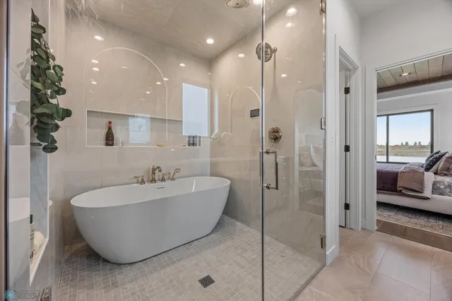 $1,424,900 | 8147 Memory Lane, Horace, ND 58047