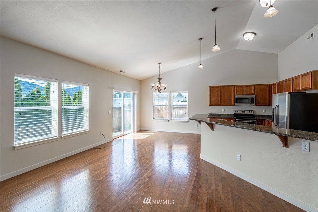 403 Ridgewood Drive Manson, WA 98831 - Photo 10 of 30 Gallery Image 10
