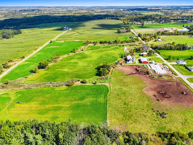 $799,900 | Dollar Rd Green, Green Bay, WI 54311