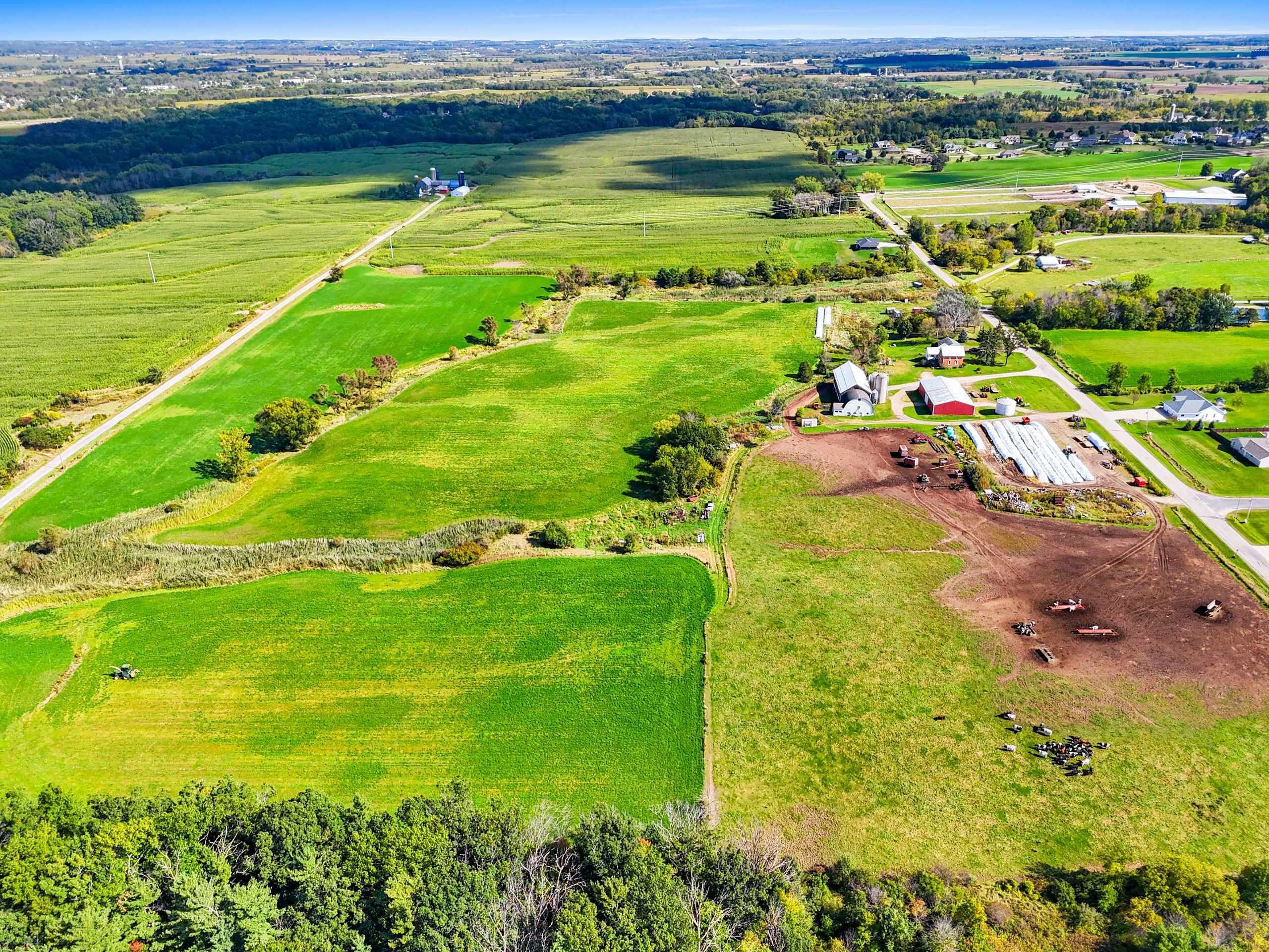 Dollar Rd Green Green Bay, WI 54311 - Photo 4 of 11