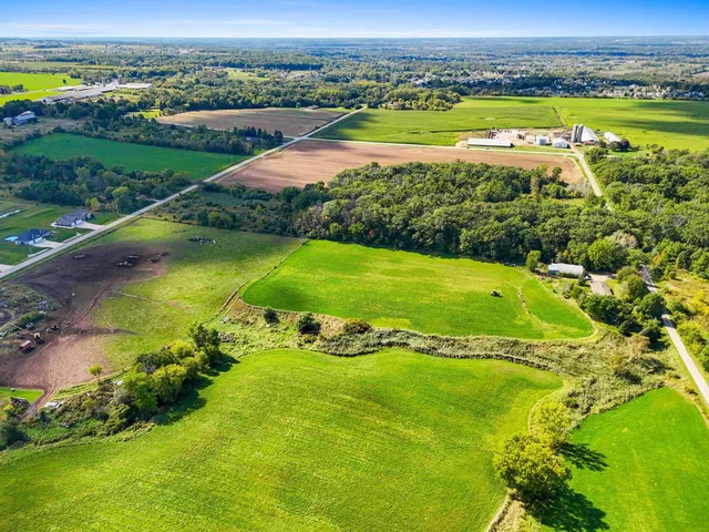 $799,900 | Dollar Rd Green, Green Bay, WI 54311