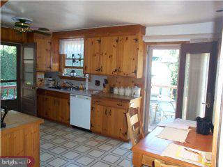 122 Valley View Road Phoenixville, PA 19460 - Photo 5 of 6 Gallery Image 5