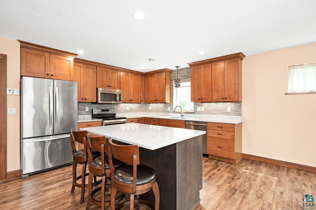 4956 Anderson Road Hermantown, MN 55811 - Photo 4 of 24 Center Island