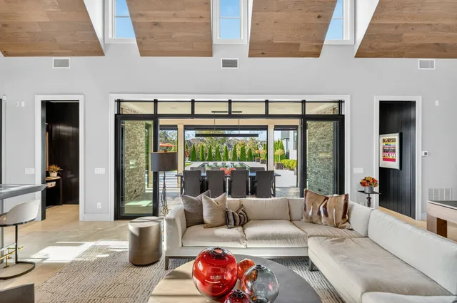 $3,499,900 | 6313 Percheron Lane, Arrington, TN 37014