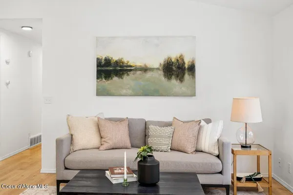 $889,000 | 10759 North Idaho Road, Post Falls, ID 83854