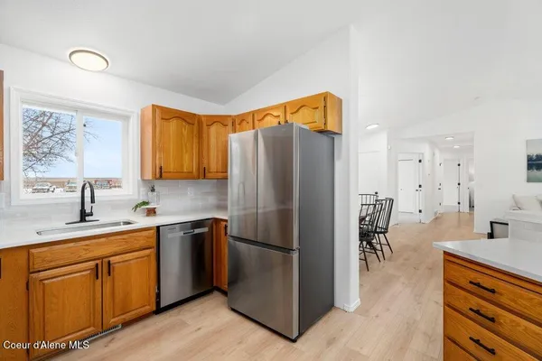 $889,000 | 10759 North Idaho Road, Post Falls, ID 83854