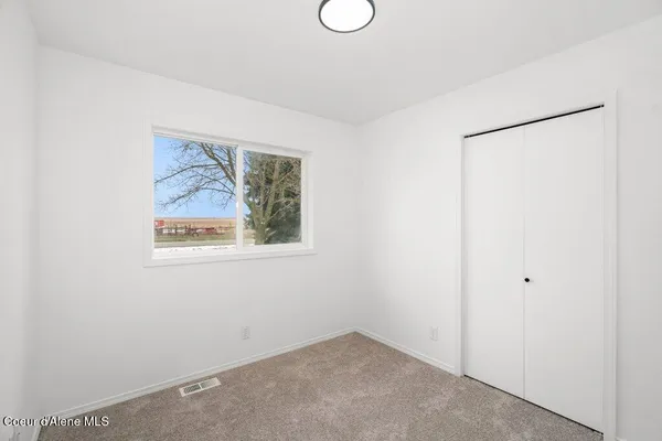 $889,000 | 10759 North Idaho Road, Post Falls, ID 83854