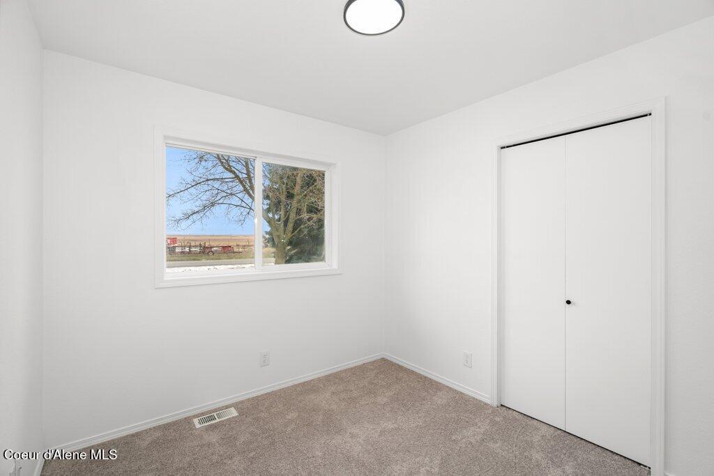 10759 North Idaho Road Post Falls, ID 83854 - Photo 30 of 59 .