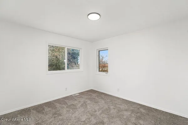 $889,000 | 10759 North Idaho Road, Post Falls, ID 83854