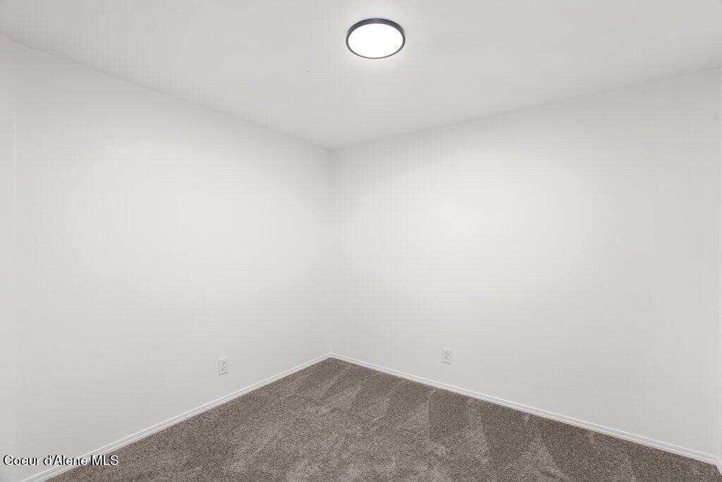 10759 North Idaho Road Post Falls, ID 83854 - Photo 36 of 59 .