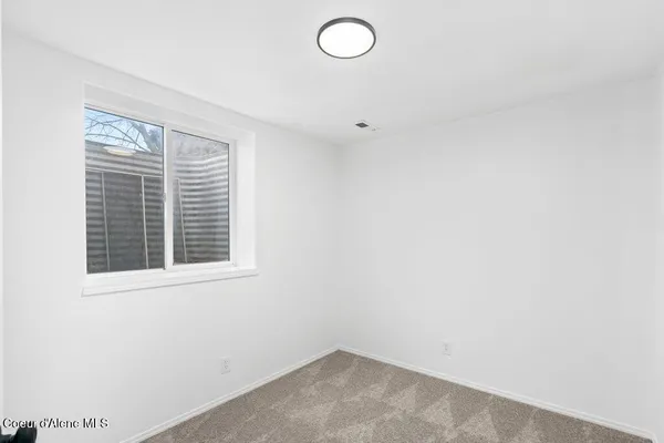 $889,000 | 10759 North Idaho Road, Post Falls, ID 83854