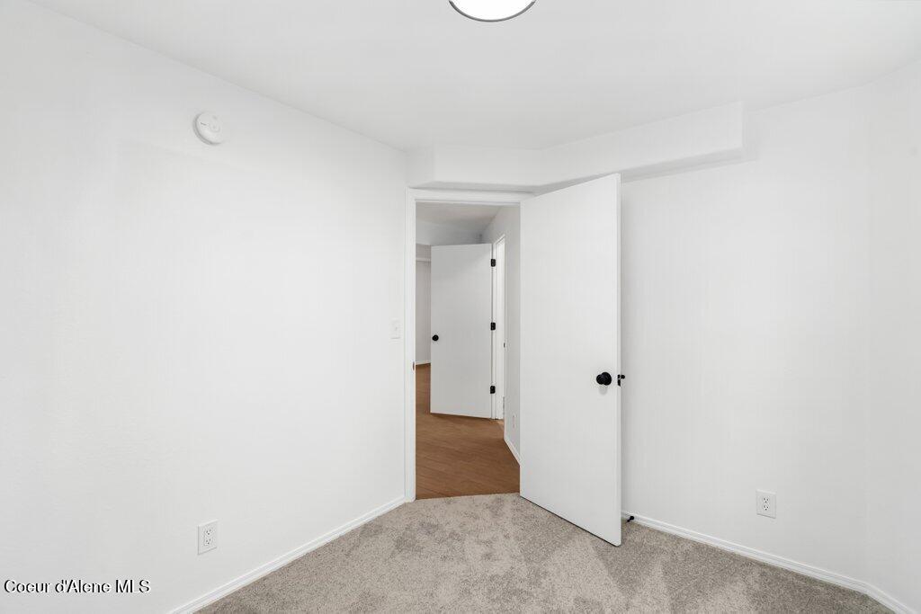 10759 North Idaho Road Post Falls, ID 83854 - Photo 41 of 59 .