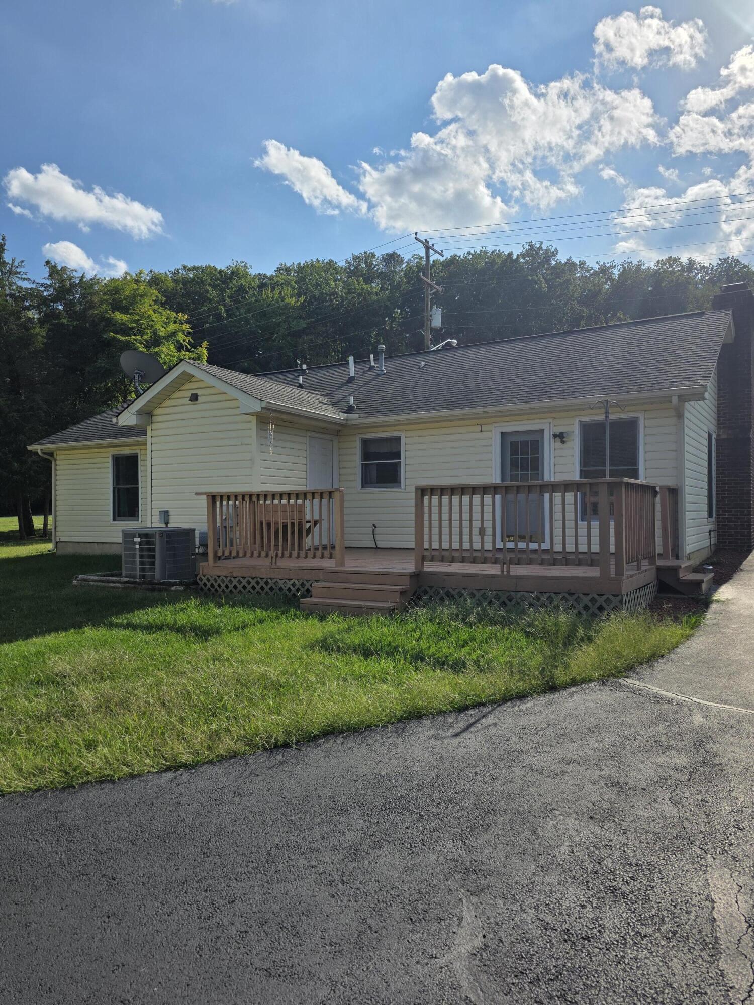 1060 Kessler Mill Road Salem, VA 24153 - Photo 19 of 21 20260919_162018