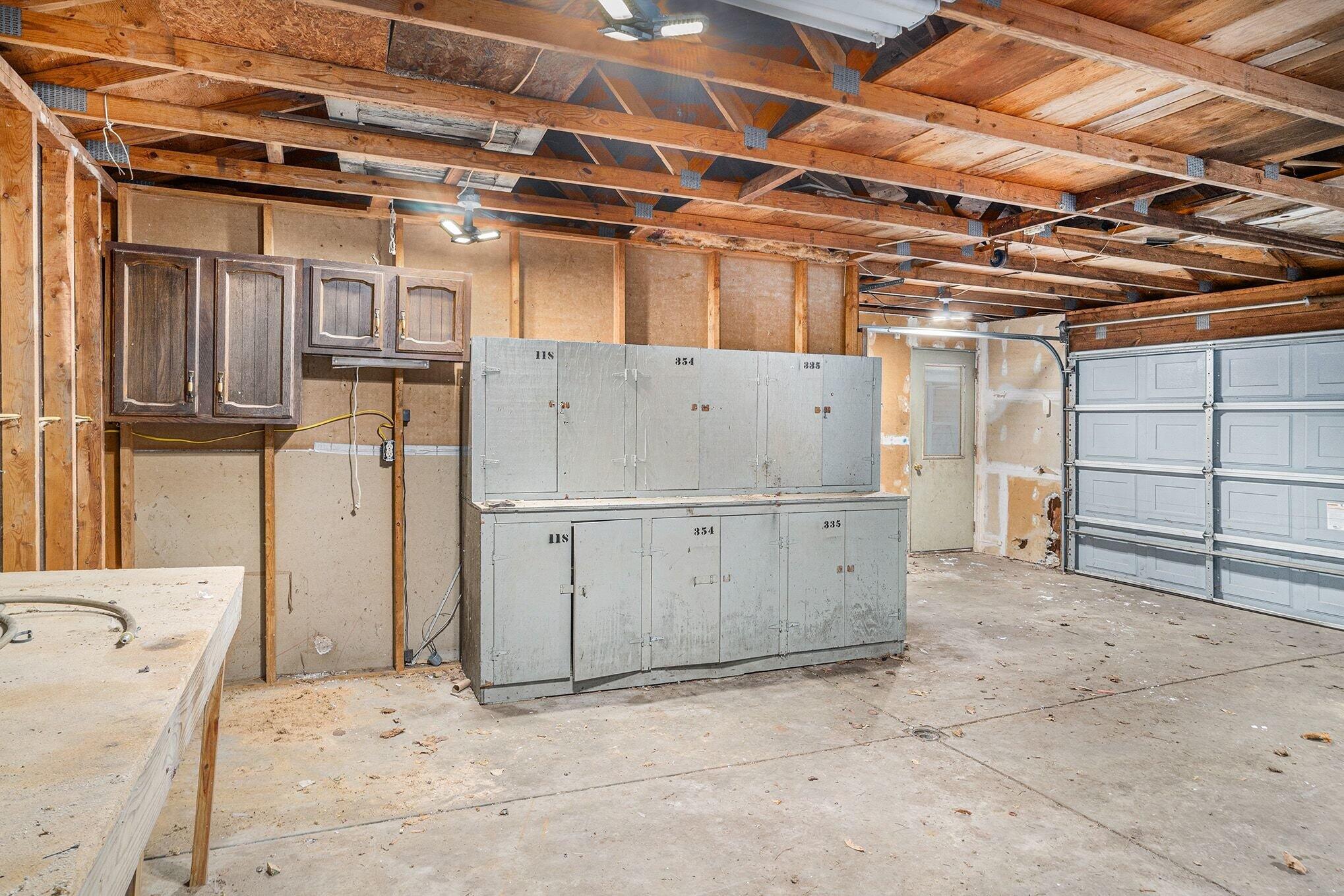 1821 North Lapeer Road Lapeer, MI 48446 - Photo 20 of 29 019_file_9721