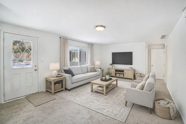 $224,900 | 1821 North Lapeer Road, Lapeer, MI 48446