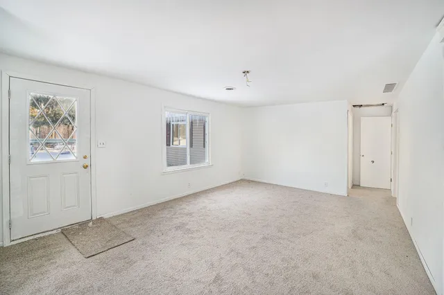 $224,900 | 1821 North Lapeer Road, Lapeer, MI 48446