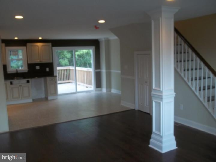 3025 Fairdale Road Philadelphia, PA 19154 - Photo 4 of 4