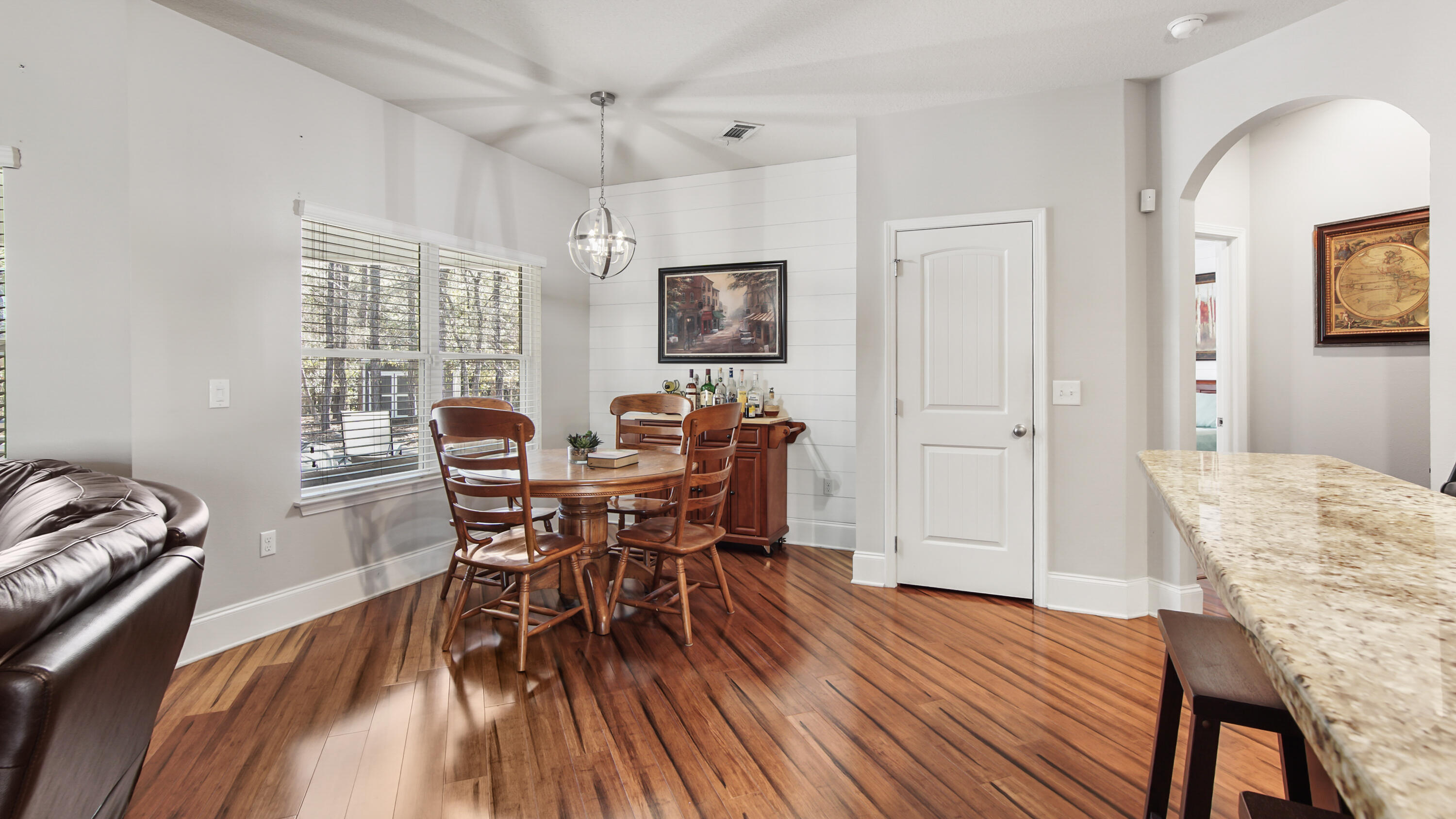 906 Symphony Way Freeport, FL 32439 - Photo 28 of 68 Dining Area