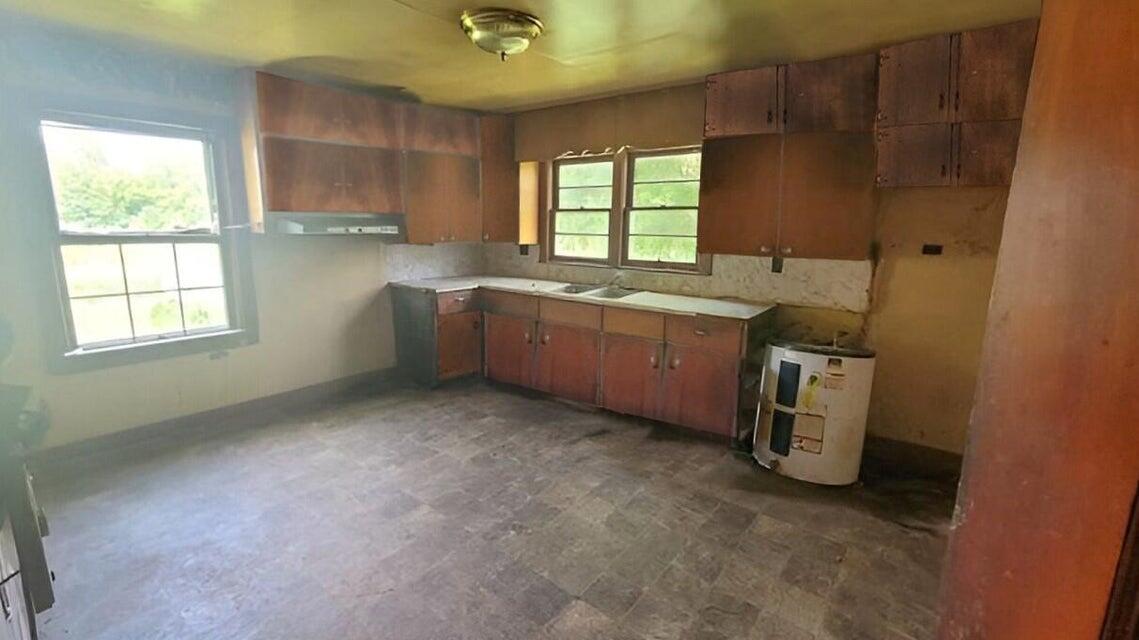 720 Bizzell Bluff Road Burna, KY 42028 - Photo 7 of 14 7