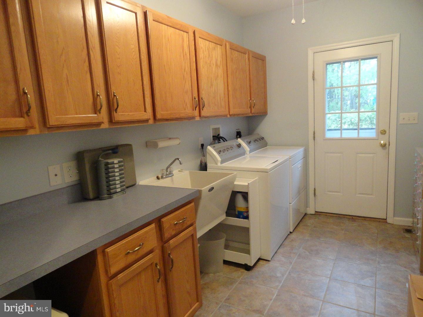 409 Weinsteiger Road Bechtelsville, PA 19505 - Photo 16 of 25 Laundry Room