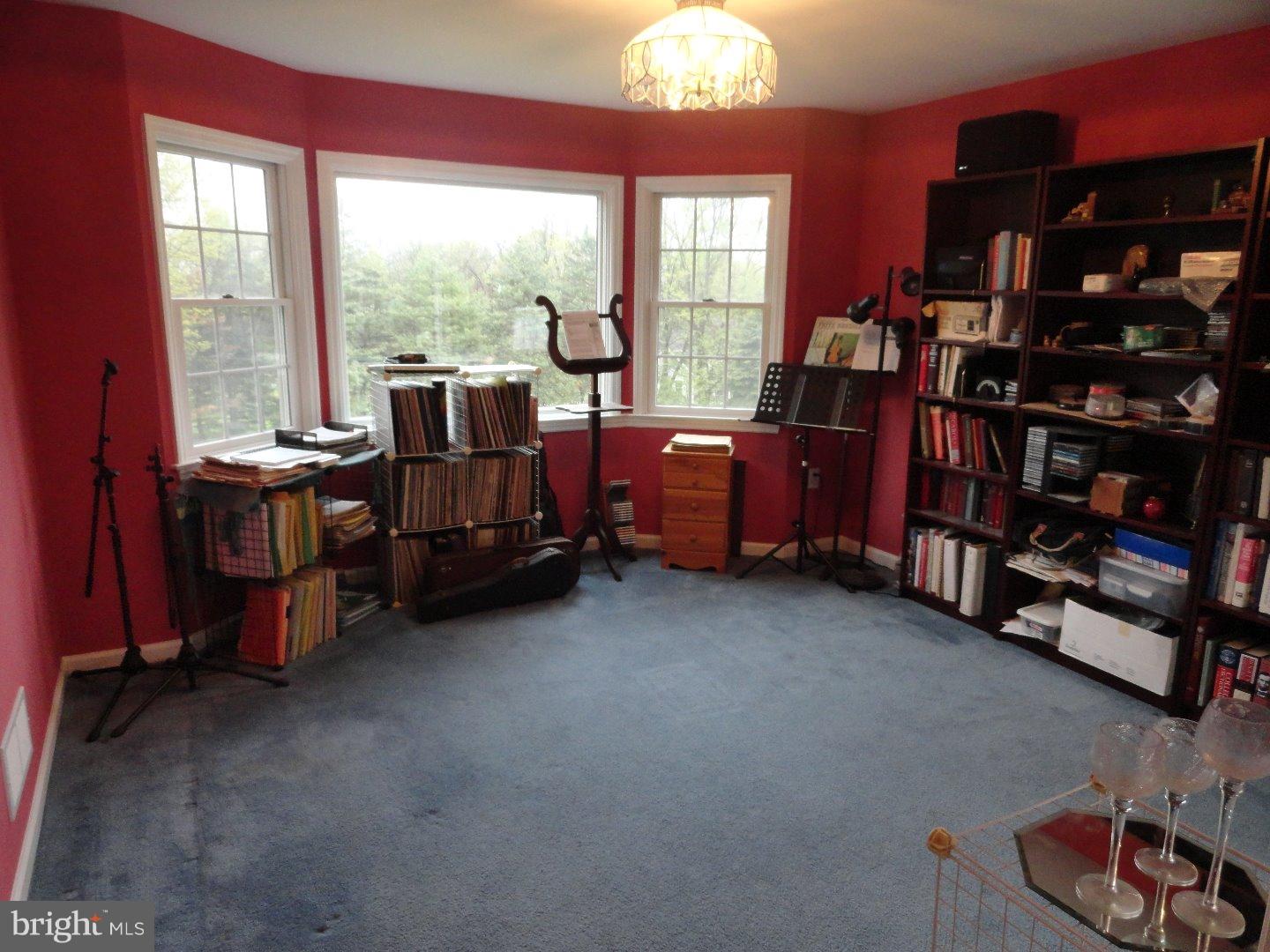 409 Weinsteiger Road Bechtelsville, PA 19505 - Photo 10 of 25 Dining Room