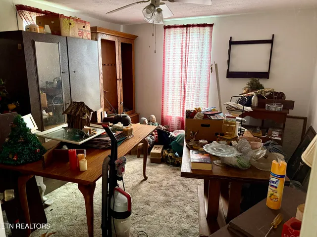 $224,500 | 186 Drinnon Lane, Sneedville, TN 37869