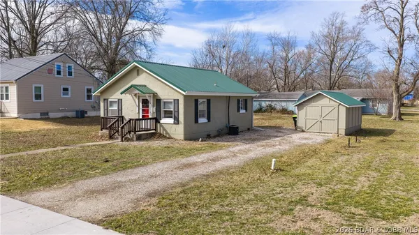 $149,000 | 505 South Burke Street, Versailles, MO 65084