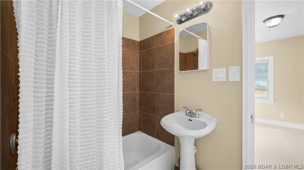 $149,000 | 505 South Burke Street, Versailles, MO 65084