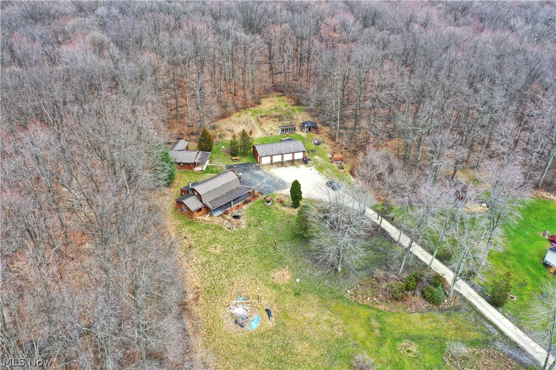 1782 Hewitt Gifford Road Southwest Warren, OH 44481 - Photo 2 of 31