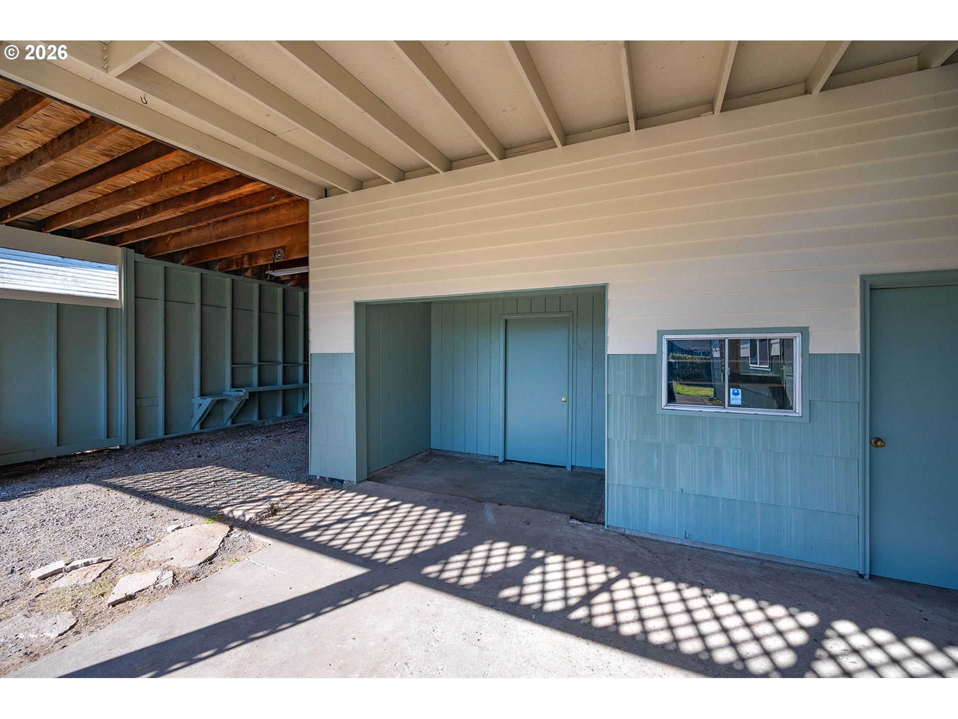 672 North 51st Street Springfield, OR 97478 - Photo 21 of 43