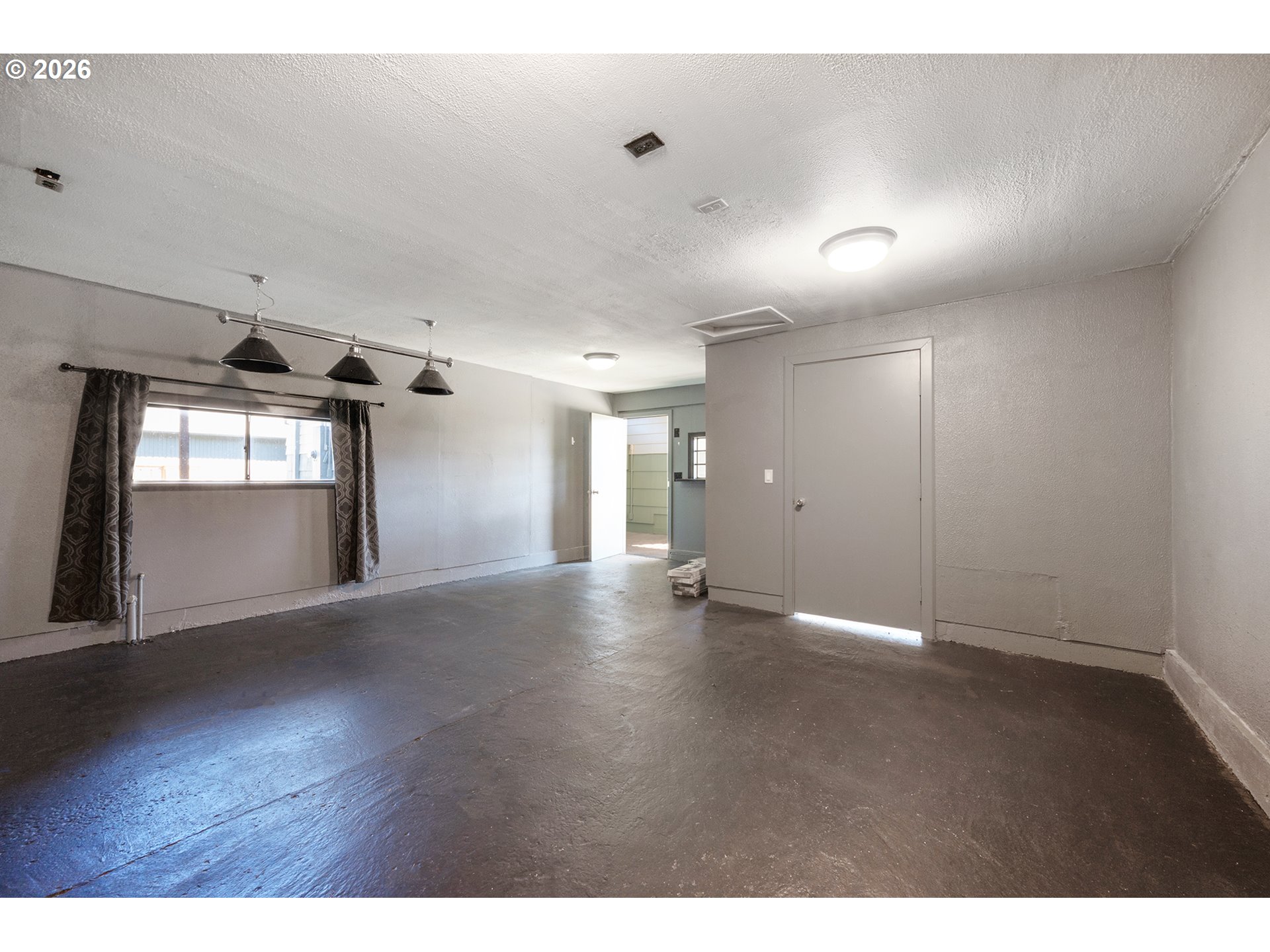 672 North 51st Street Springfield, OR 97478 - Photo 25 of 43