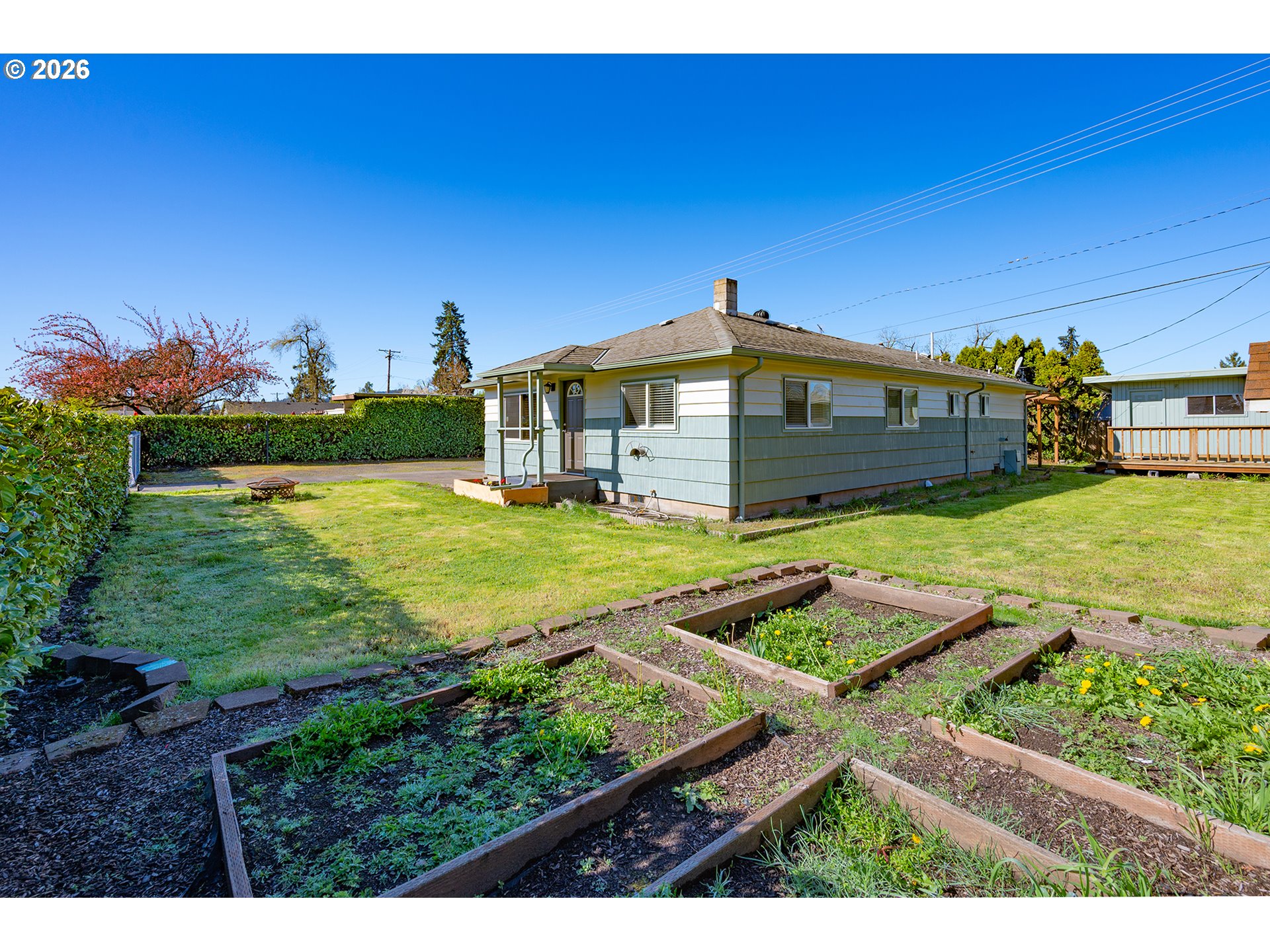 672 North 51st Street Springfield, OR 97478 - Photo 39 of 43 Yard