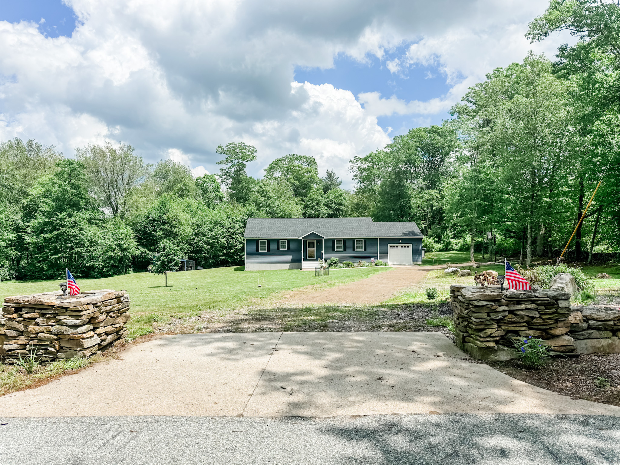 476 Bailey Hill Road Killingly, CT 06241 - Photo 1 of 1