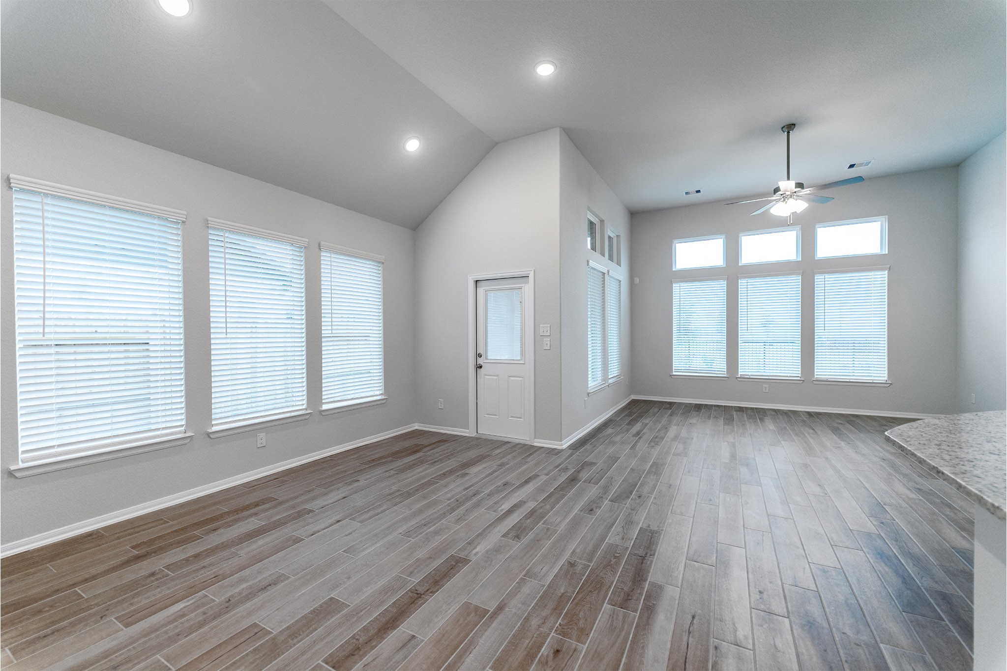 2606 Jasper Oaks Drive Rosharon, TX 77583 - Photo 8 of 18
