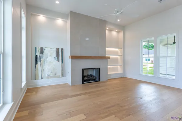 $527,000 | 7517 McMahon Drive, Baton Rouge, LA 70817