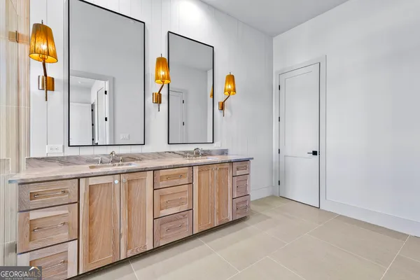 $2,595,000 | 245 Roycroft Lane, Fayetteville, GA 30214