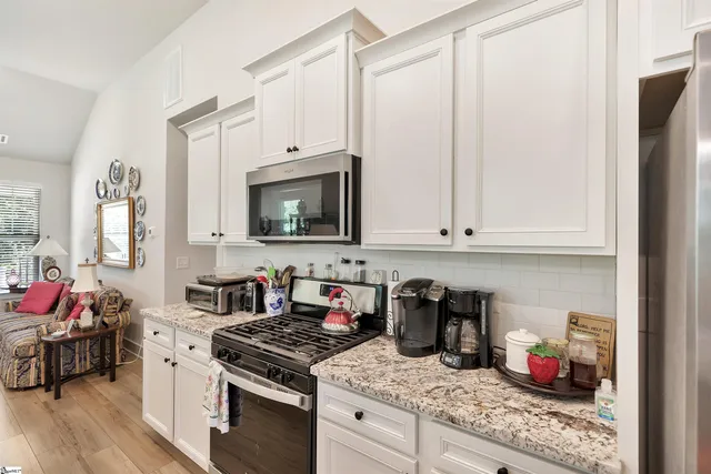 $419,900 | 715 Oak Hill Lane, Belton, SC 29627