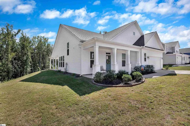 $419,900 | 715 Oak Hill Lane, Belton, SC 29627