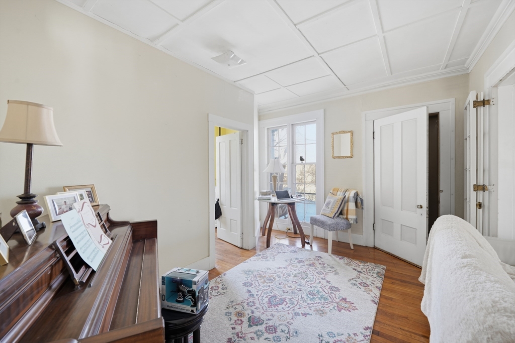98 Conway Street Greenfield, MA 01301 - Photo 18 of 41