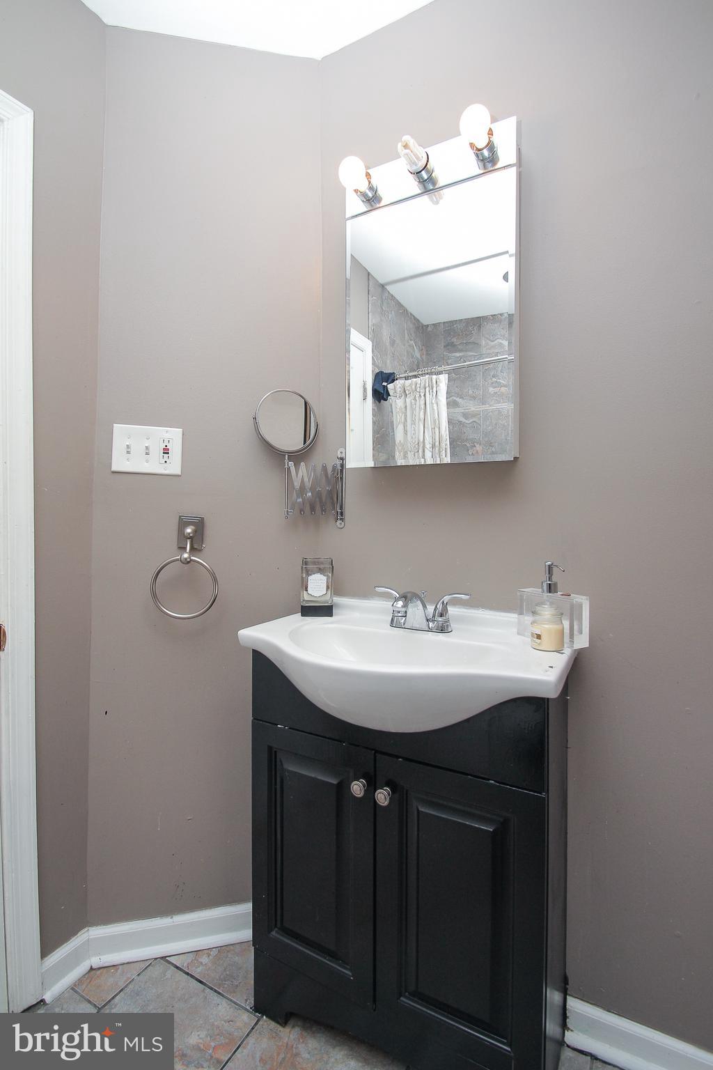 7508 Beverly Road Philadelphia, PA 19138 - Photo 14 of 17 Gallery Image 14